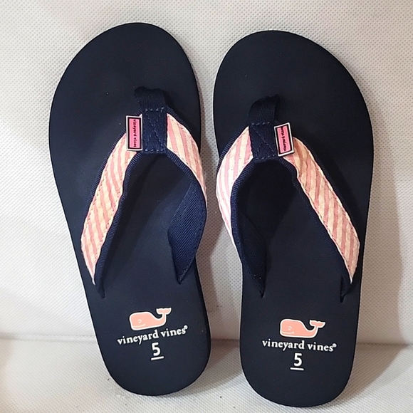 VINEYARD VINES‎ PINK STRIPED FLIP FLOPS SANDALS (sz 5) - Picture 1 of 3